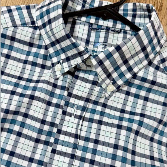 Vineyard Vines Other - Vineyard vines Men's Classic Plaid Shirt - white, navy blue/green